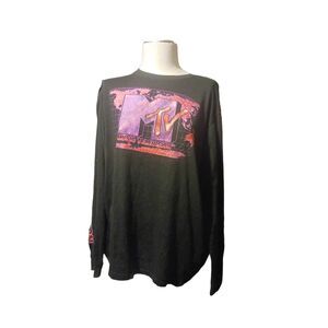 MTV spell out sleeve long sleeve tee